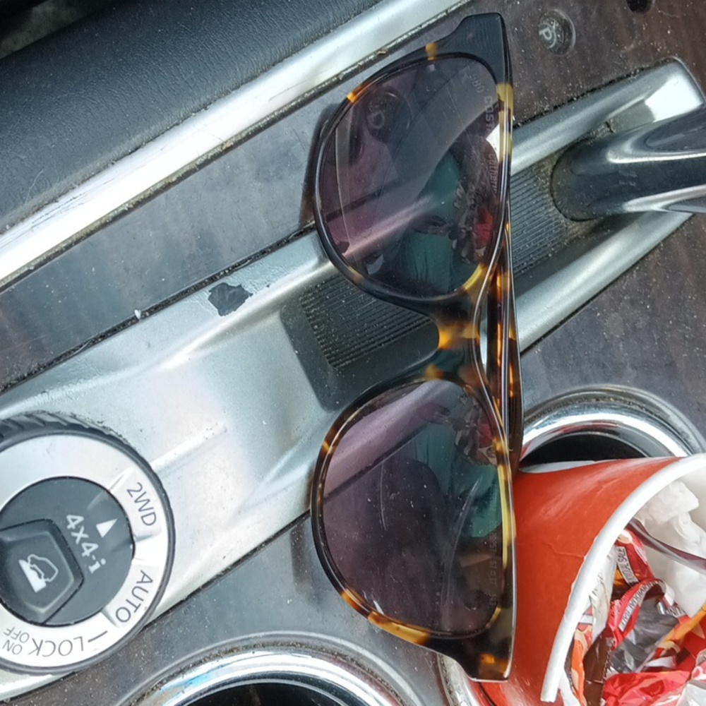 Costa Catherine woman's sunglasses